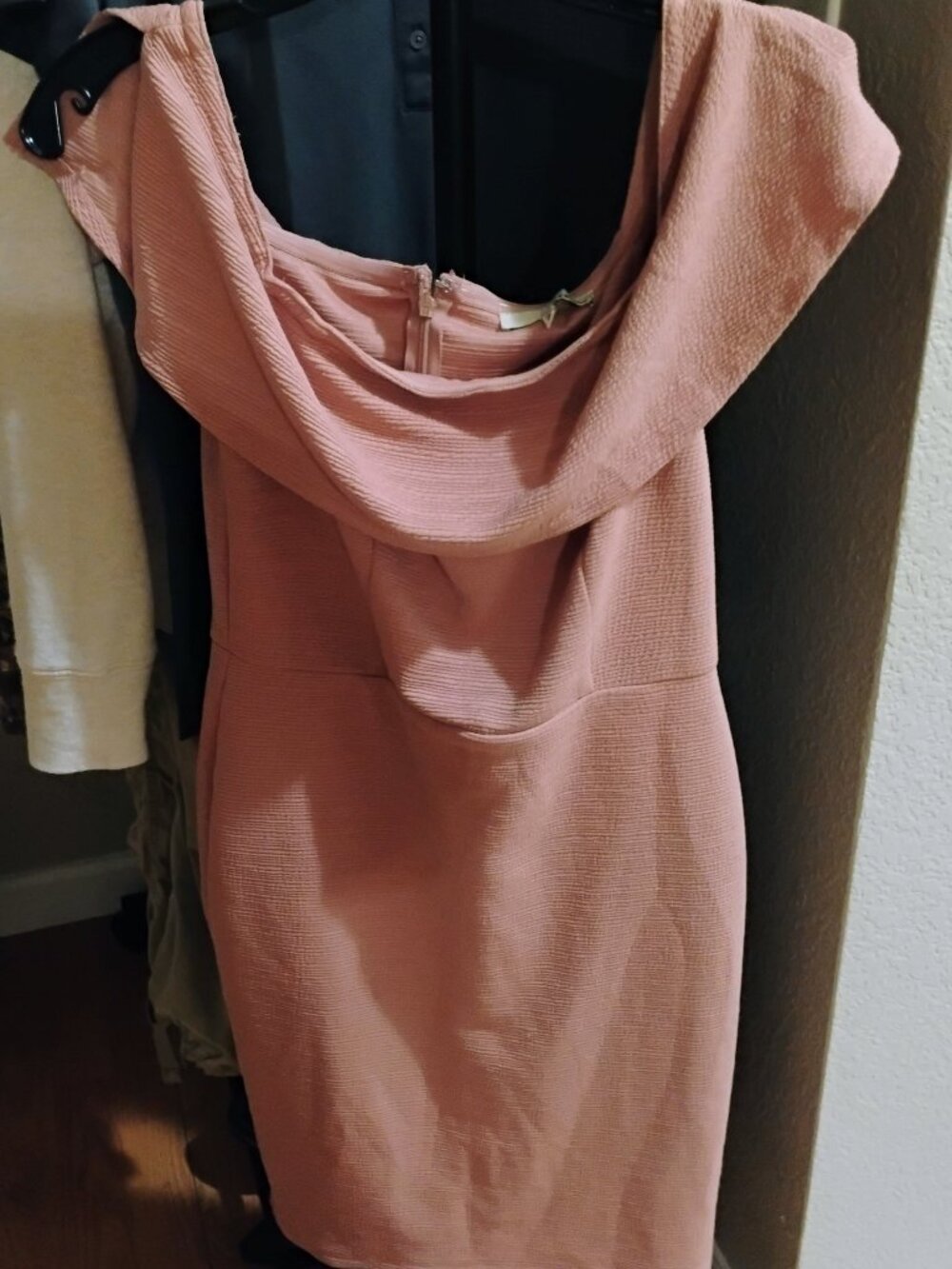 June & Hudson Pink Bodycon Dress